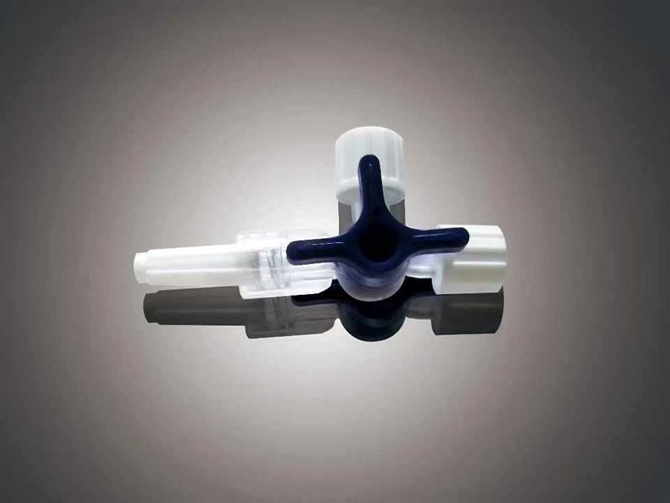 Disposable 3-Way Stopcock With Luer Connections Sterile Packaging